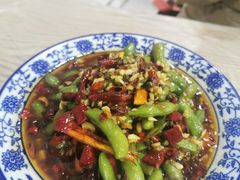 -江城燕子大排档(江汉路步行街店)