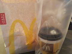 -麦当劳(七宝乐购店)