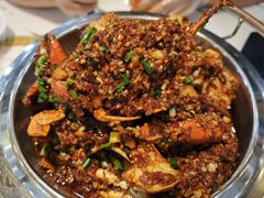-凤凰路何眼镜香辣蟹(花果园店)