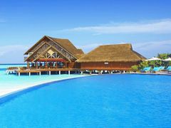 -泰州时尚莱迪购物广场(坡子街商业步行街店)