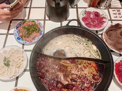 -朱光玉火锅馆(正弘城店)