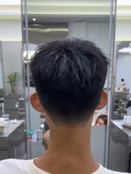 -首脑美发沙龙