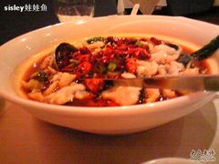 鲶鲶不忘&nbsp;难吃的招牌菜-小巴辣子川湘菜餐厅(星游城店)