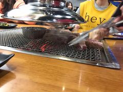 -肉甲韩国木炭烤肉(新壹街1店)