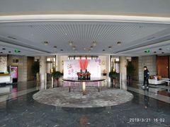 -大连金石滩绿发温泉假日酒店
