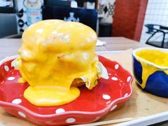 瀑布熔岩牛肉堡-牛纽塔·牛人堡(群众路店)