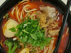 -鑫花溪牛肉米粉(凤凰街创始总店)
