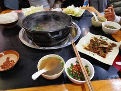 -怪难吃·乐山跷脚牛肉(新牌坊店)