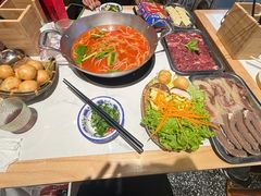 -王奋斗贵州酸汤牛肉火锅