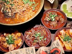 -张翻越·川渝冒菜·武汉黑鸭煲(城北万象城店)