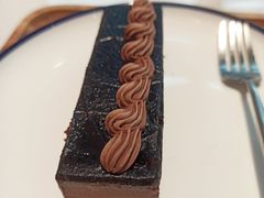 -LAVAZZA拉瓦萨咖啡(中航城君尚购物中心店)