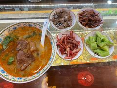 -金杨拉面王小吃面馆·牛三宝面·红烧牛肉粉