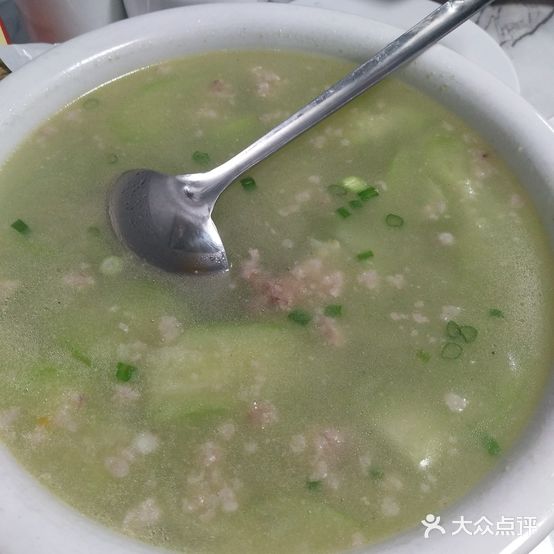 遇湘随熟香菜馆