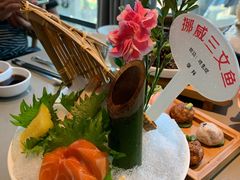 三文鱼刺身-享月汤皇·海鲜小火锅·聚会(曲江创意谷店)