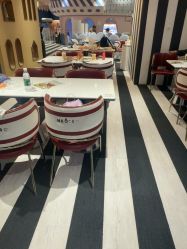 -奈尔宝·儿童乐园·亲子餐厅(前滩店)