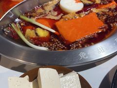 -宝龙城(杭州滨江店)
