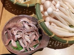 -喃喃椰·糟粕醋·椰子鸡火锅(七堡花园店)