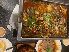 -万重锦·人文川菜馆(骡马市店)