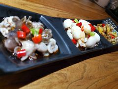 -东来菜馆•手抓海鲜家常菜•海鲜锅贴(鸽子窝店)