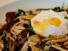 -ROAST coffee & eatery