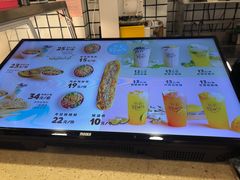 -南门金峰辣子鸡·玩串串(昌发展万科广场店)