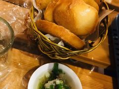 -聚首堂·特色小吃·肘子(什刹海德胜门店)