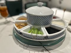 -羲和雅苑•北京烤鸭(陆家嘴中心店)