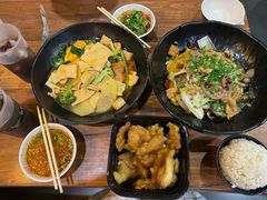 -万记麻辣烫国展总店