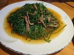 -大众跷脚牛肉馆·非遗传承单位(峨眉山店)