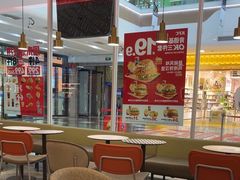 -肯德基(锦州万达店)