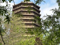 -玲珑塔公园