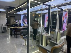 点击看大图 -藤野造型烫发染发