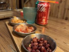 -恩你小木屋·韩式料理(假日广场店)