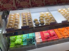 -HappyMiss花满楼·鲜花饼·鲜花茶·伴手礼(上海环球港店)