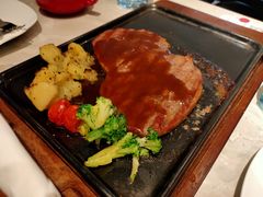 -必胜客(尹山湖歌林公园店)