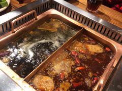 -老牌坊云南鱼豆花火锅(爱建店)
