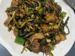 -堤边美食