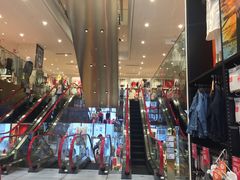 -优衣库(深圳万象天地旗舰店)