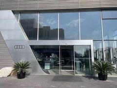 -上海永达奥诚奥迪4S店(申江路店)