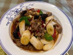 -百味地锅鸡(二店·财校分店)