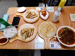 -甲乙饼·北京手工肉饼(西直门凯德茂店)