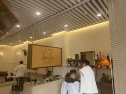 -MARTIN'S BARBER SHOP男士理发馆