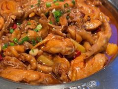 -胖哥俩肉蟹煲(湖滨银泰in77店)