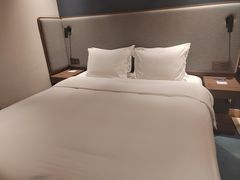 -珠海拱北口岸智选假日酒店