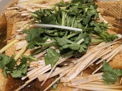-吴记酱骨炖菜馆(康安路店)