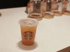 -星巴克臻选(广州太古汇店)