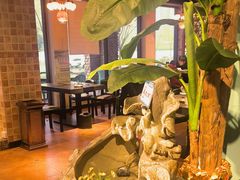 -壹号院音乐餐厅•烤全羊•新疆菜(浐灞店)