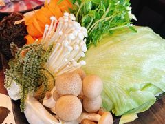 -我那覇豚肉店(カフーナ旭橋店)