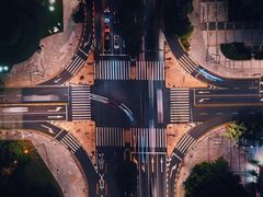 -DJI大疆(深圳华强北曼哈授权体验店)