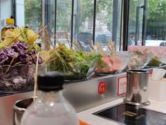 自助取餐区-百品聚旋转火锅(万德庄店)